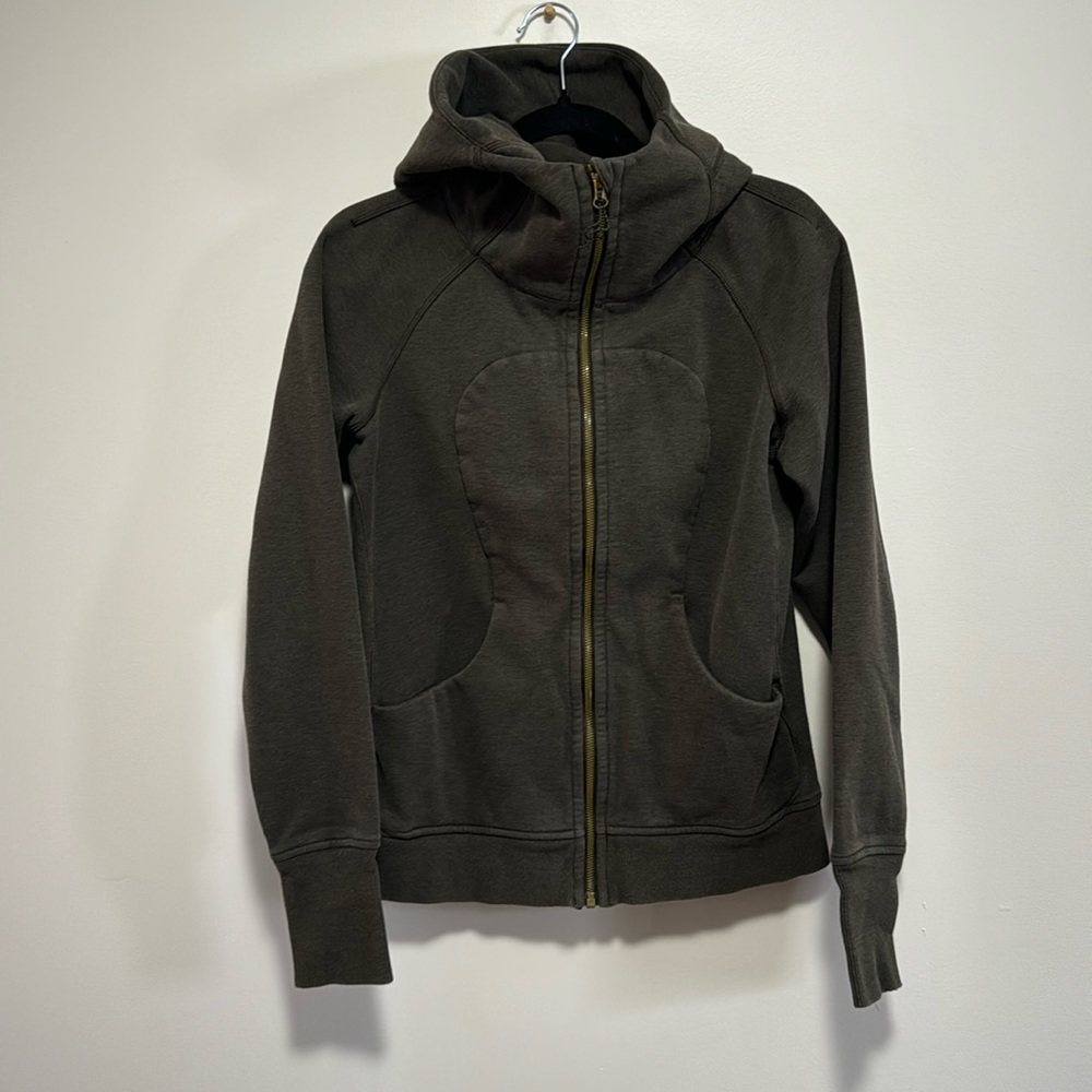 Lululemon Scuba
